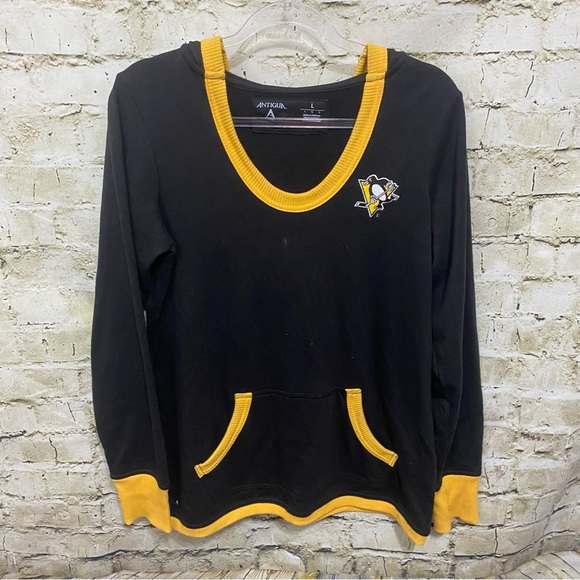 Antigua Black Yellow Pittsburg Penguins V Neck Hockey Hoodie Sweatshirt - Picture 1 of 5